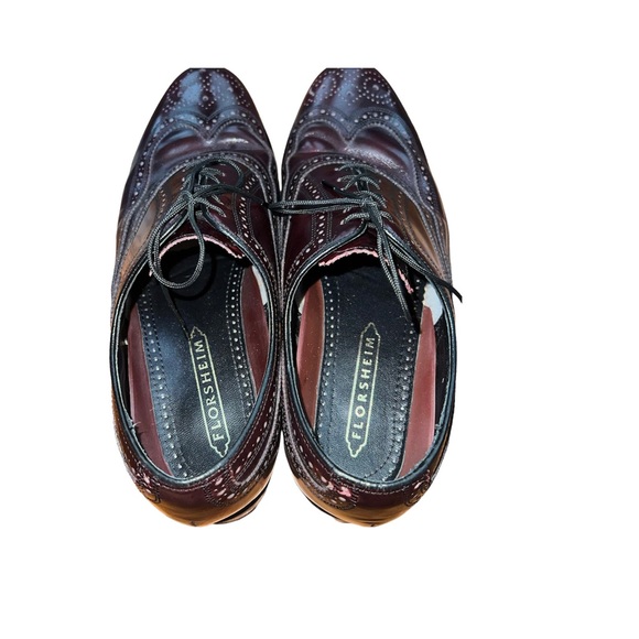 Florsheim wingtip Oxford shoes men’s 8.5 3E wide wine burgundy classic 30300 - Picture 7 of 7